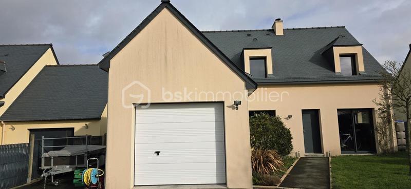 Maison - 106 m² - 5 pièces