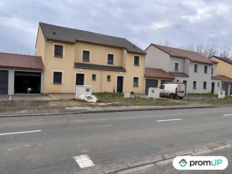 Maison - 108 m² - 4 pièces