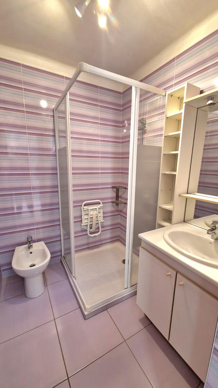 Appartement - 84 m² - 5 pièces