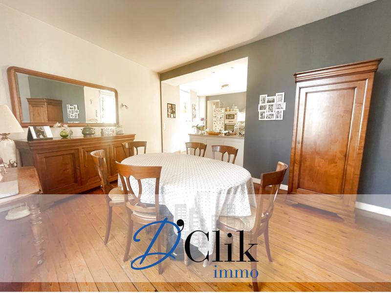 Maison - 155 m² - 7 pièces