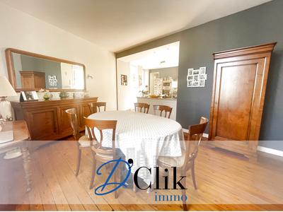 Maison - 155 m² - 7 pièces