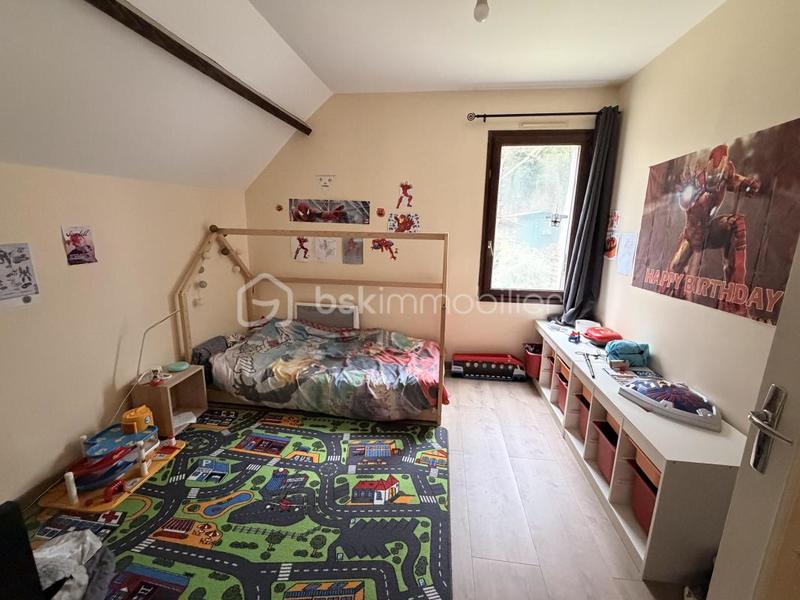 Maison traditionnelle - 112 m² - 6 pièces