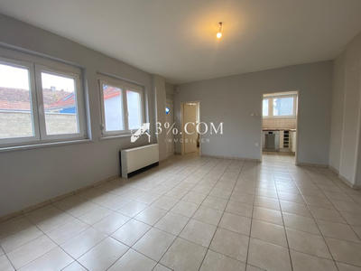 Maison - 101 m² - 5 pièces