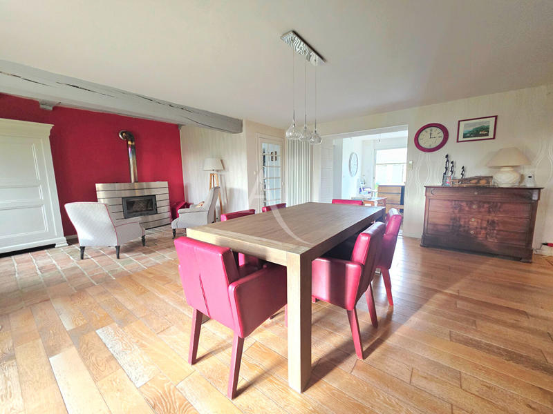 Maison - 158 m² - 6 pièces