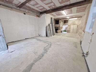 Local d'activité / Entrepôt - 100 m²