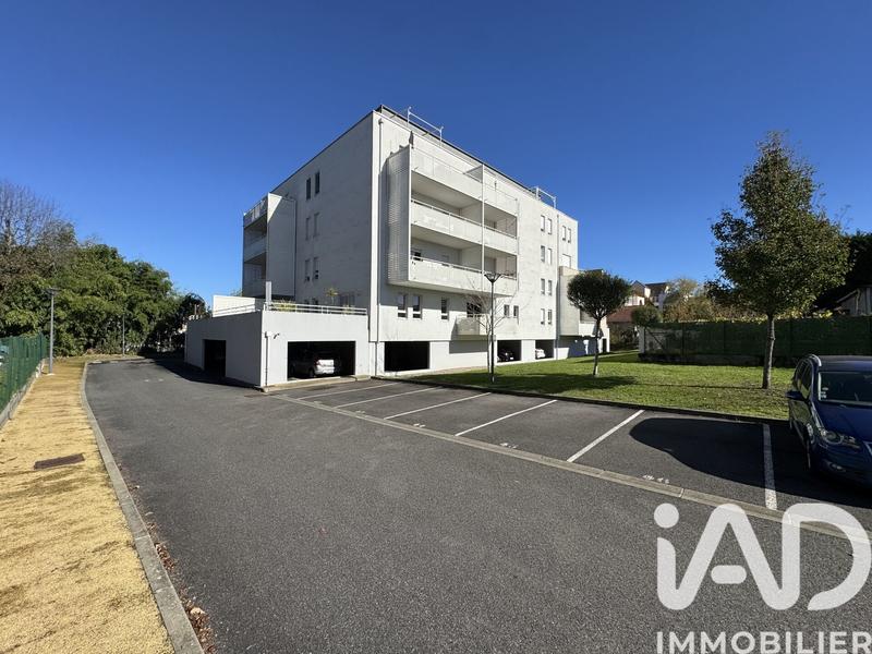 Appartement - 83 m² - 4 pièces