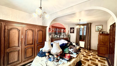 Maison - 150 m² - 7 pièces