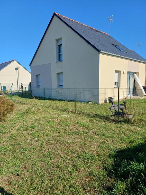 Maison - 97 m² - 5 pièces