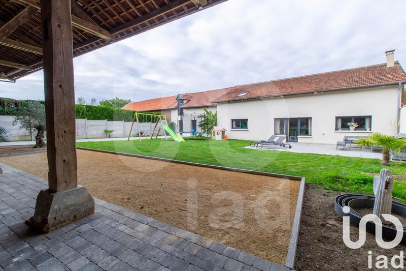 Maison - 200 m² - 7 pièces