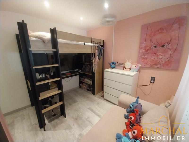 Maison - 180 m² - 7 pièces