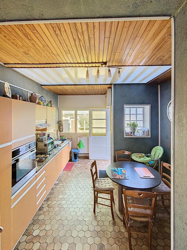 Maison - 85 m² - 6 pièces