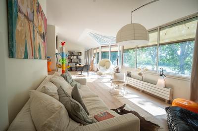 Maison - 300 m² - 8 pièces