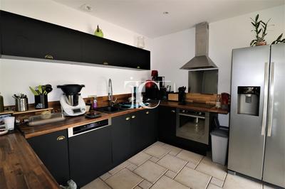 Maison - 112 m² - 4 pièces