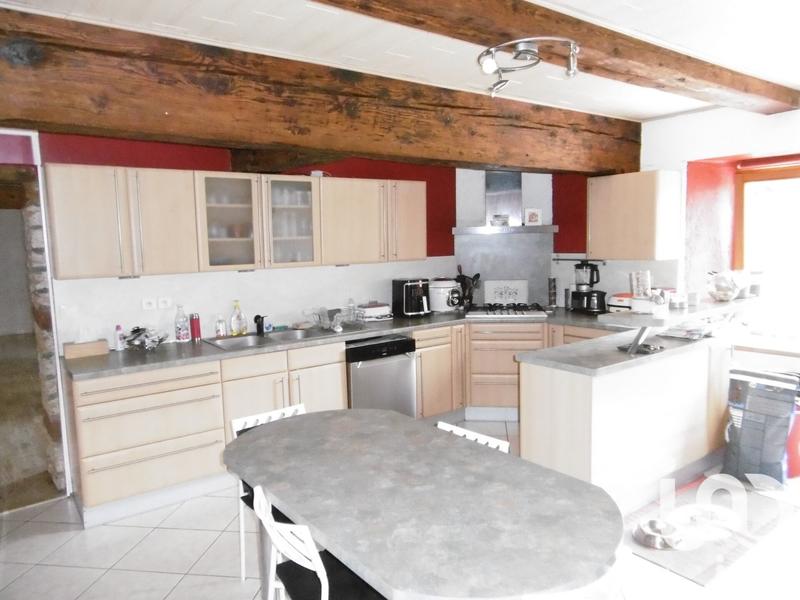 Maison - 310 m² - 10 pièces