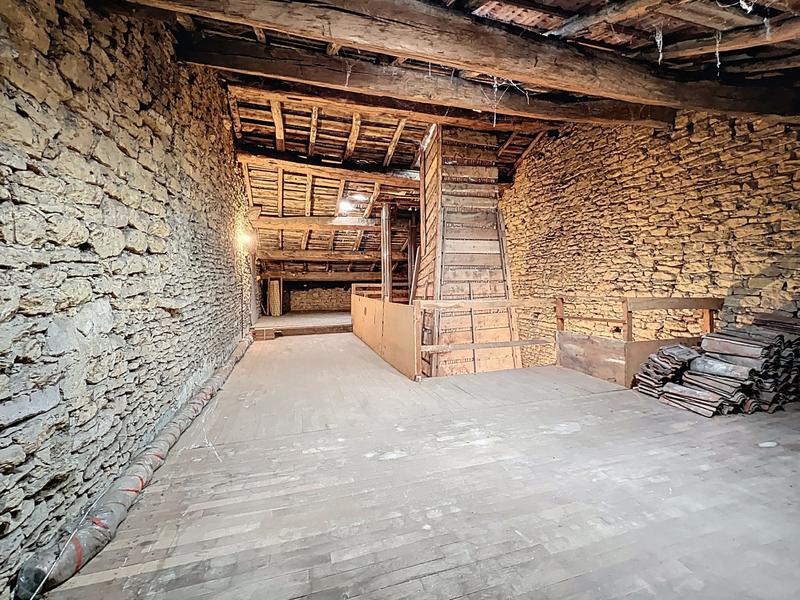 Maison - 147 m² - 7 pièces