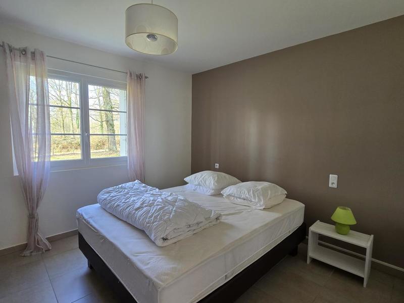 Maison - 246 m² - 9 pièces