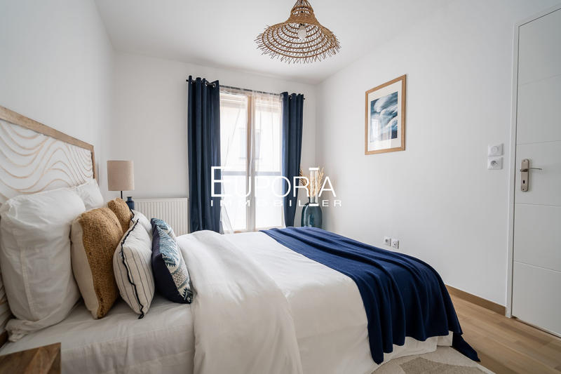 Appartement - 86 m² - 4 pièces