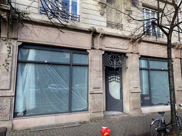 Local commercial - 132 m²