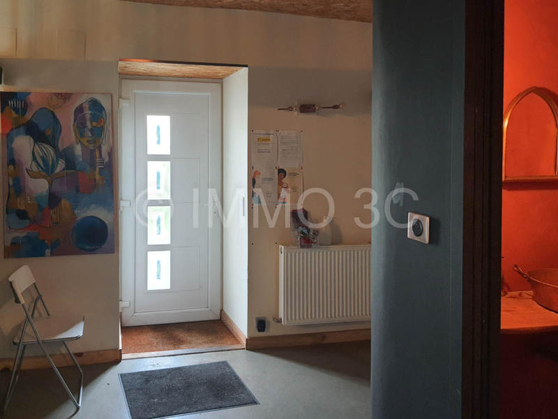 Maison - 313 m² - 13 pièces