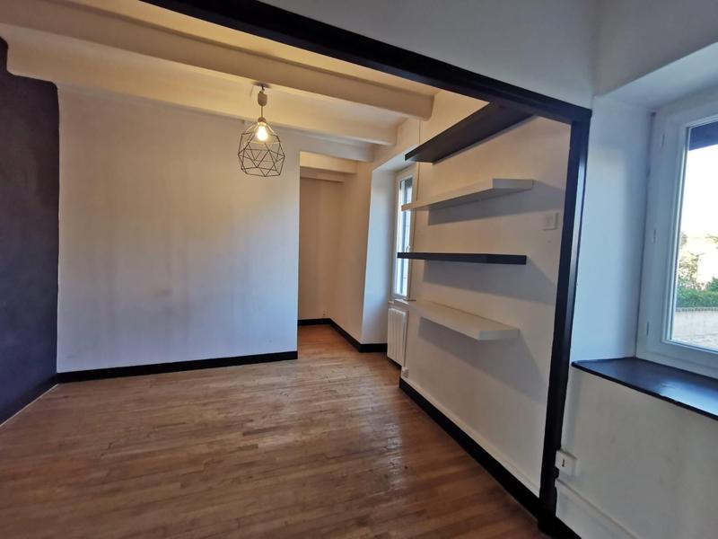 Maison - 166 m² - 7 pièces