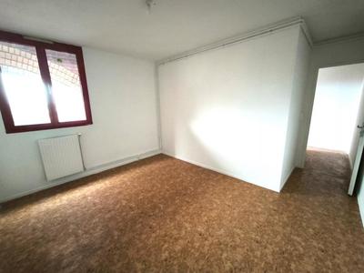 Appartement - 115 m² - 7 pièces
