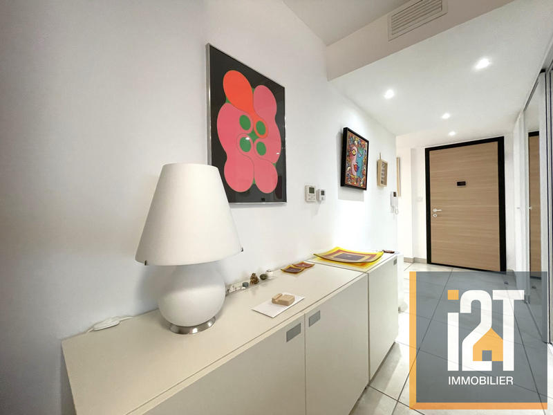 Appartement - 122 m² - 4 pièces