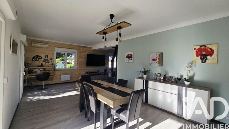 Maison - 189 m² - 5 pièces