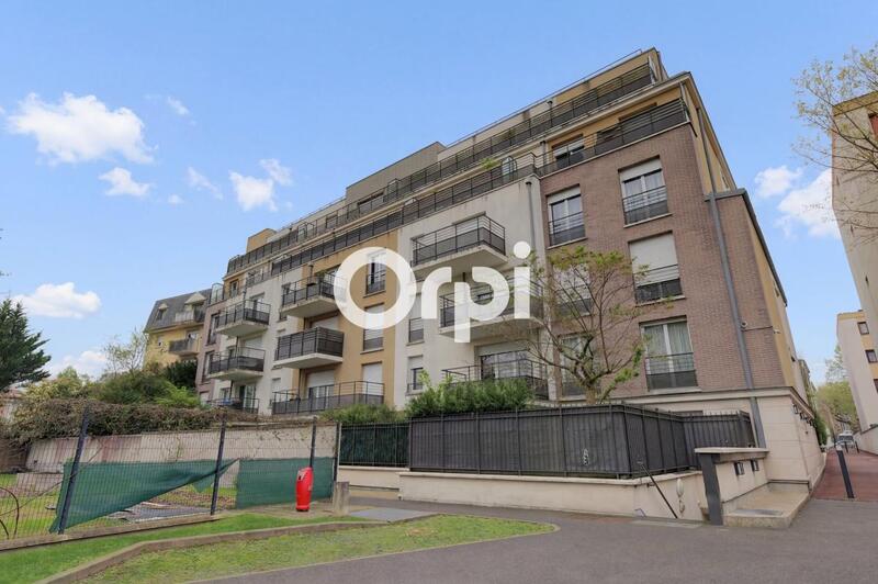 Appartement - 96 m² - 5 pièces