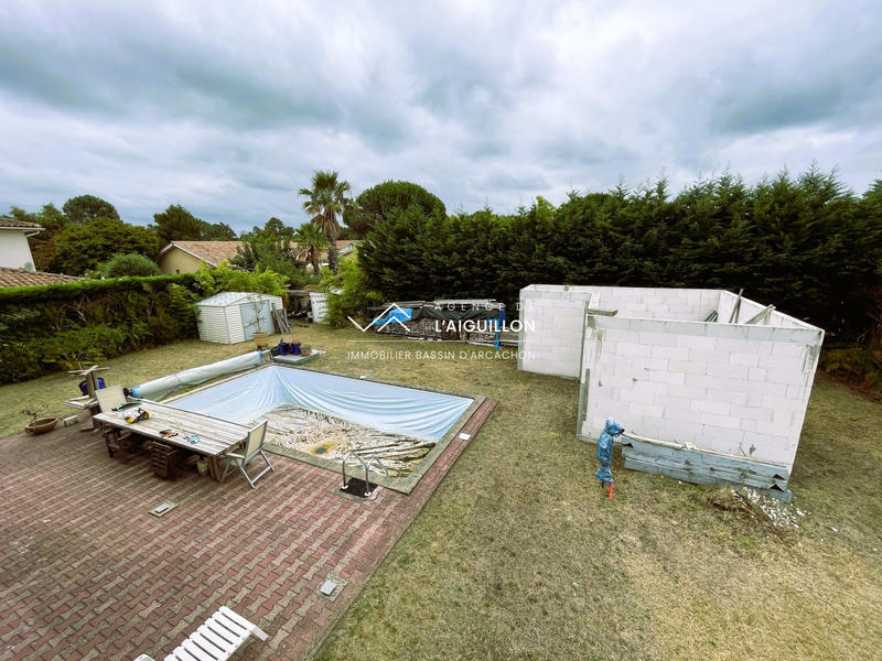 Maison - 262 m² - 7 pièces