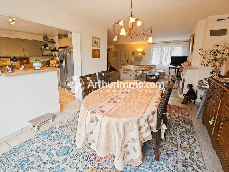 Maison - 156 m² - 7 pièces