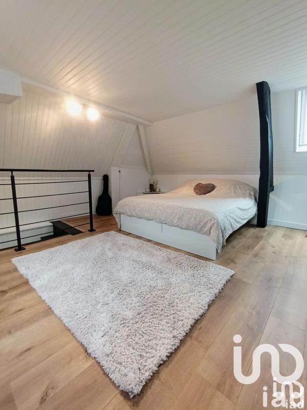 Maison de ville - 286 m² - 9 pièces