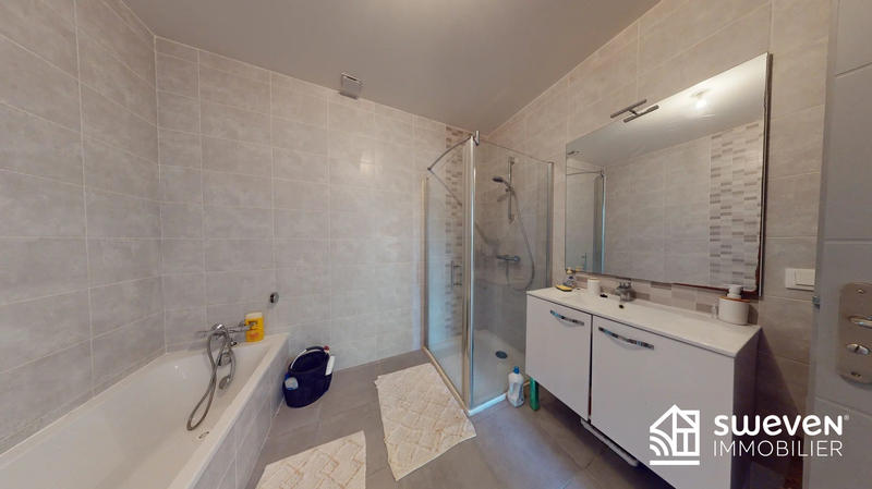 Villa - 205 m² - 7 pièces