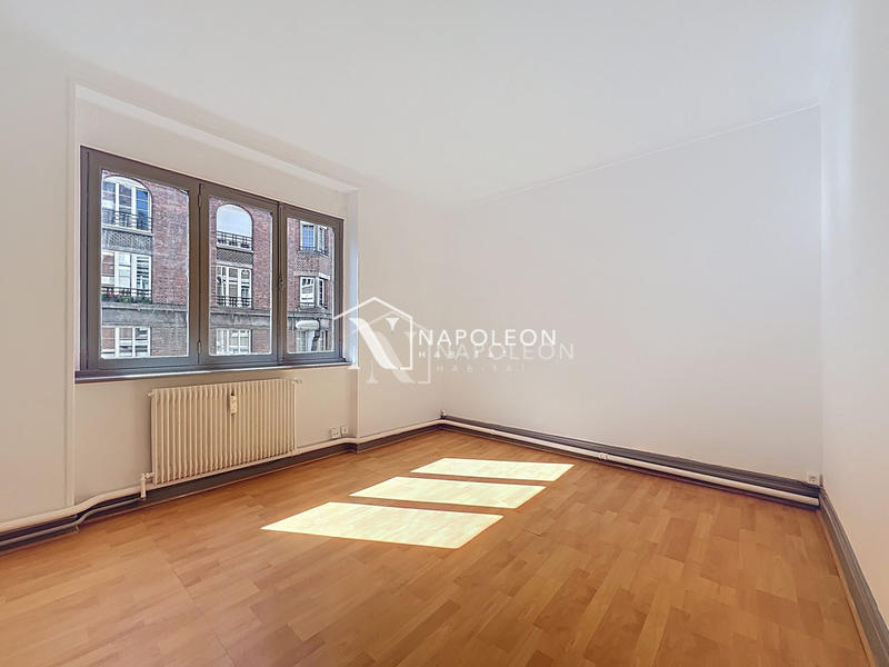 Appartement - 79 m² - 5 pièces