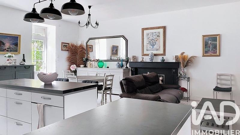 Maison - 159 m² - 6 pièces