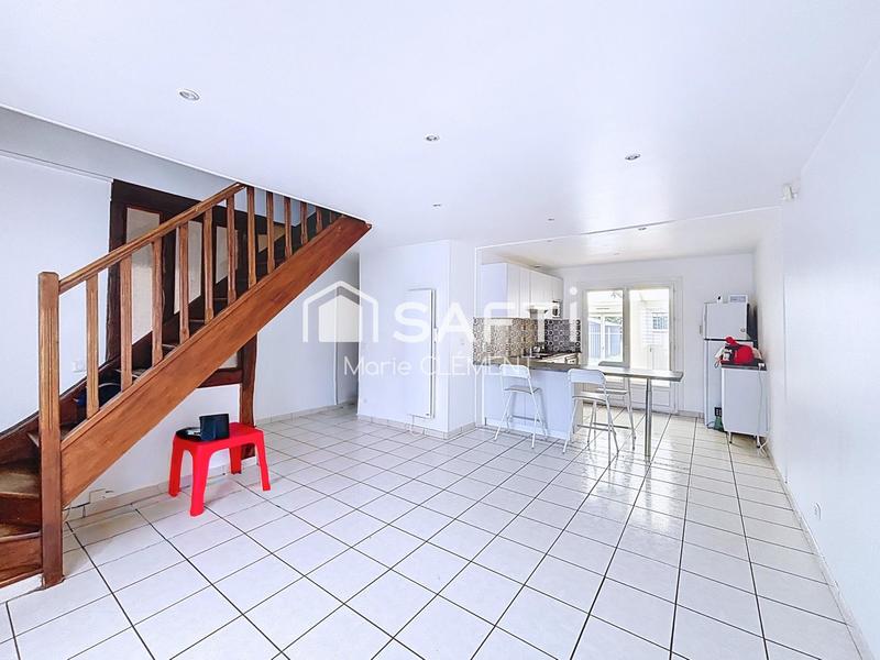 Maison - 104 m² - 7 pièces