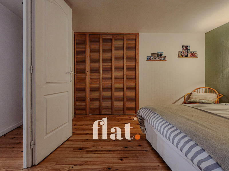 Loft - 130 m² - 5 pièces