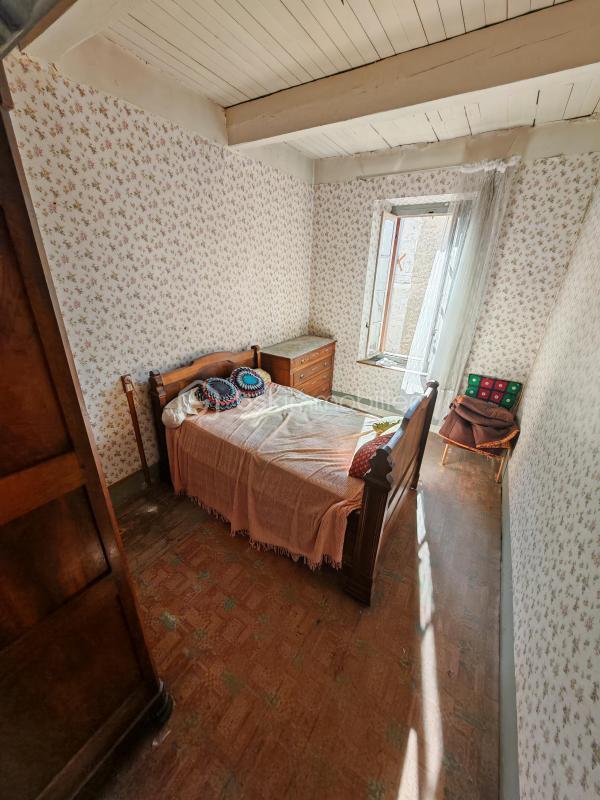 Maison ancienne - 100 m² - 8 pièces