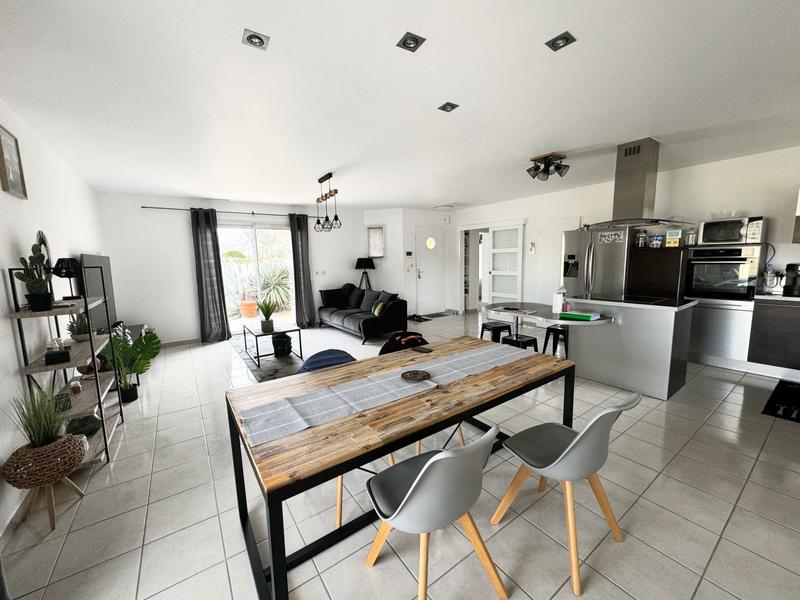 Maison - 147 m² - 6 pièces