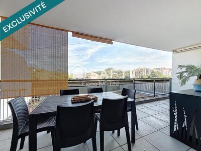 Appartement - 92 m² - 4 pièces