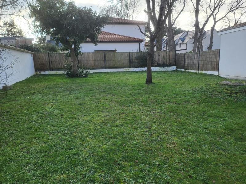 Maison - 150 m² - 9 pièces