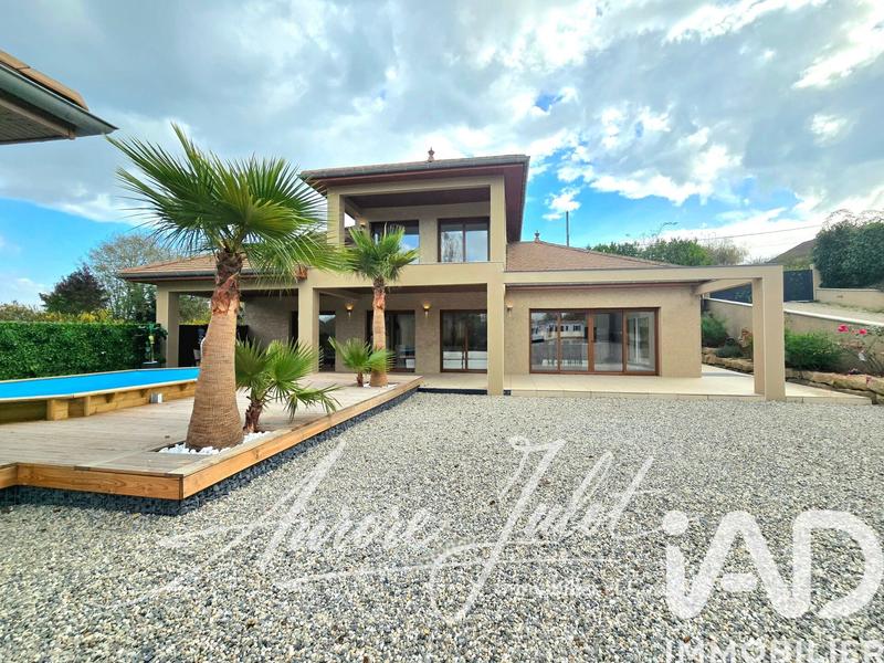 Maison - 183 m² - 5 pièces