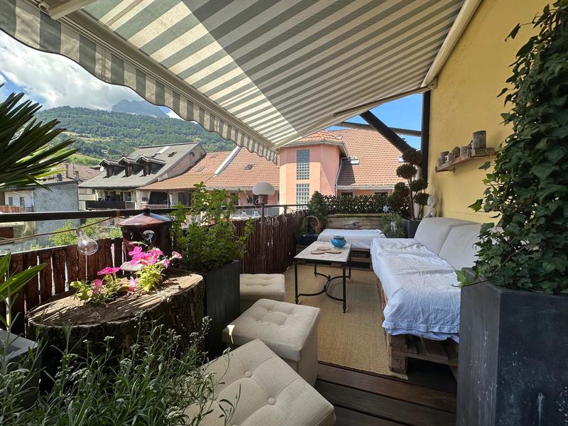 Appartement - 183 m² - 7 pièces