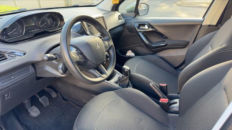 Peugeot 208 1.5 BlueHDI 100 Allure