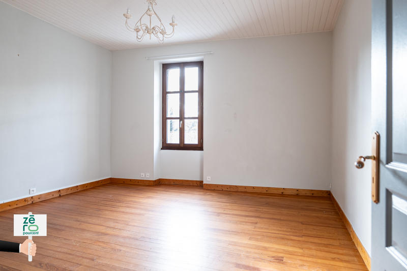 Maison - 181 m² - 6 pièces