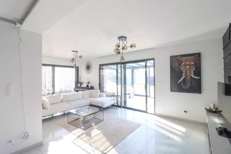 Maison - 187 m² - 4 pièces