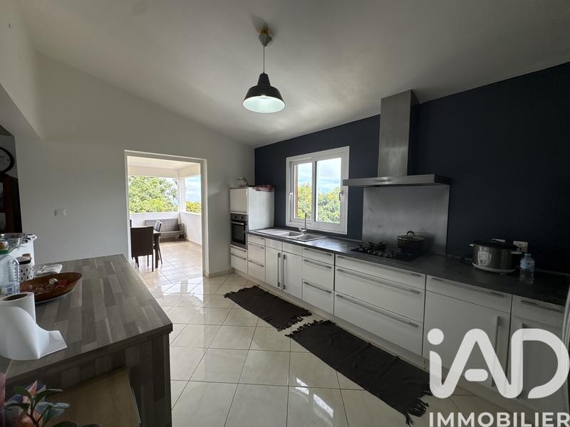 Maison - 115 m² - 4 pièces