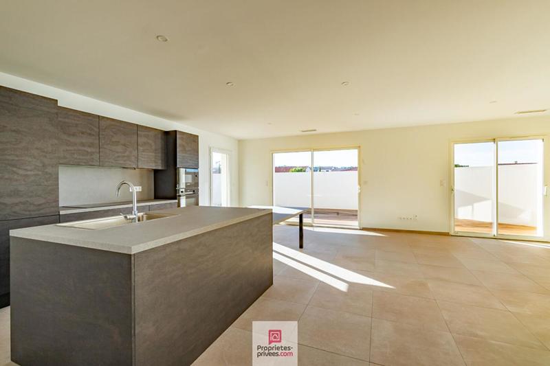 Maison - 102 m² - 4 pièces