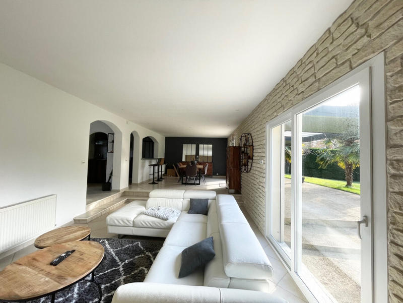 Maison - 174 m² - 7 pièces