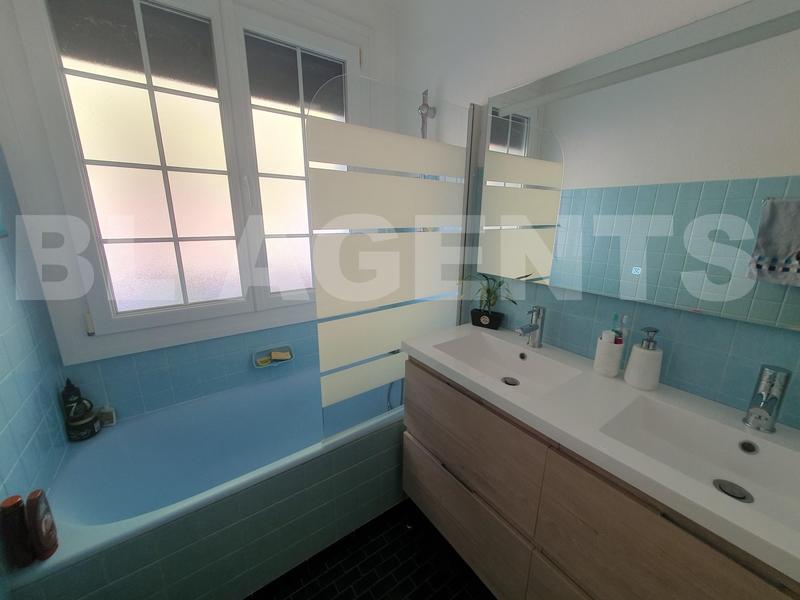 Maison - 140 m² - 6 pièces