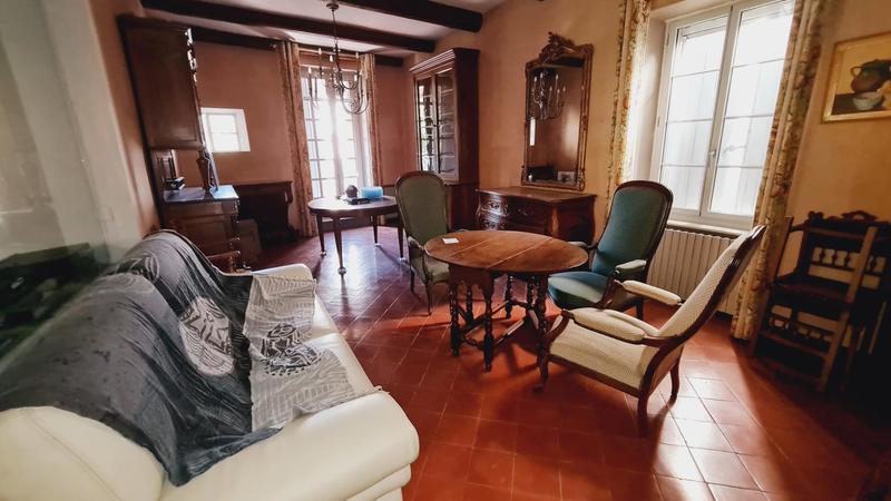 Maison - 178 m² - 10 pièces